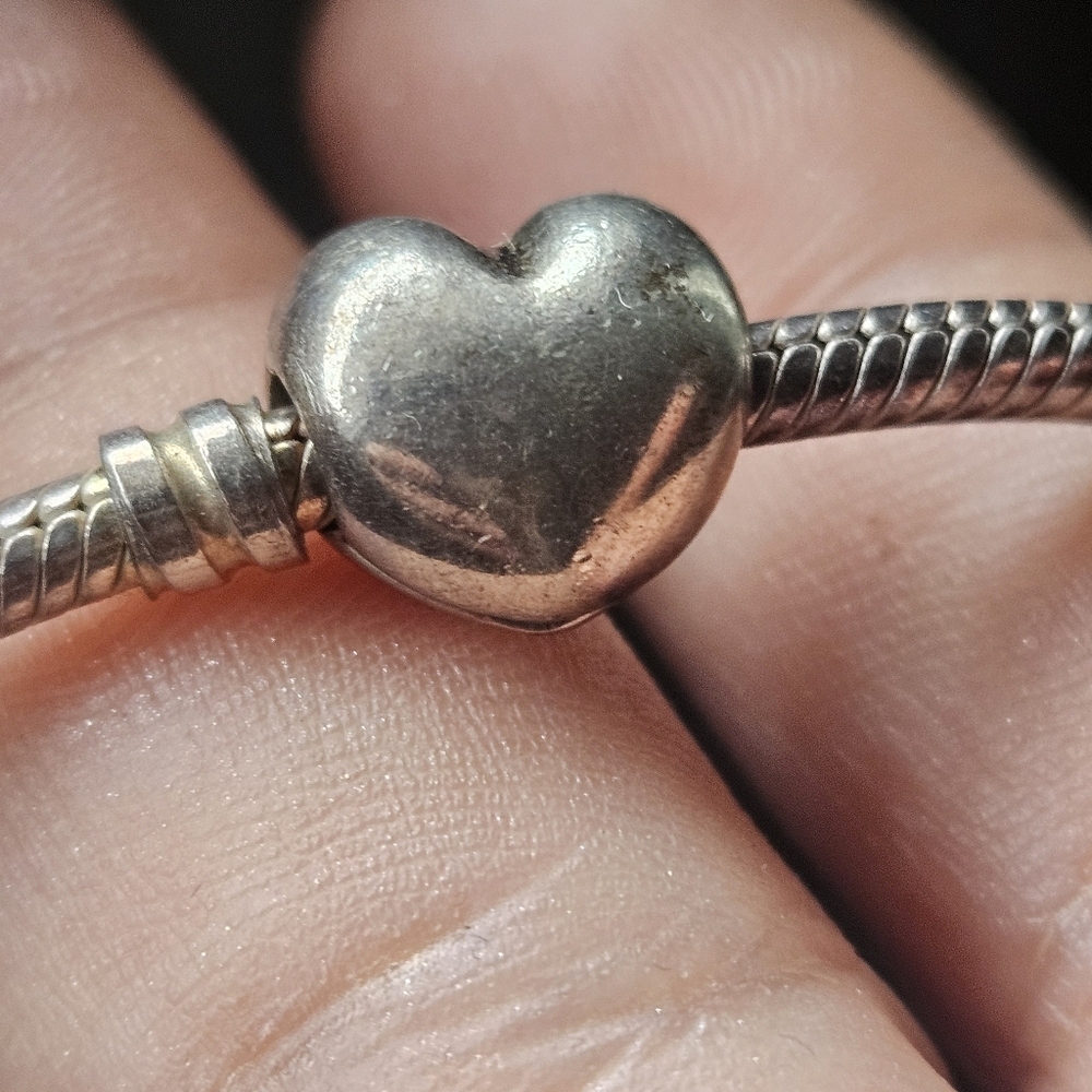 Pandora bracelet with 4 charms 100%  Silver Authentic - Picture 12 of 13